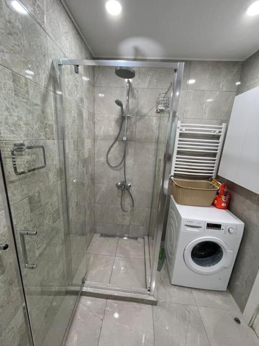 7Th Heaven Apartment In Central Тбилиси Экстерьер фото