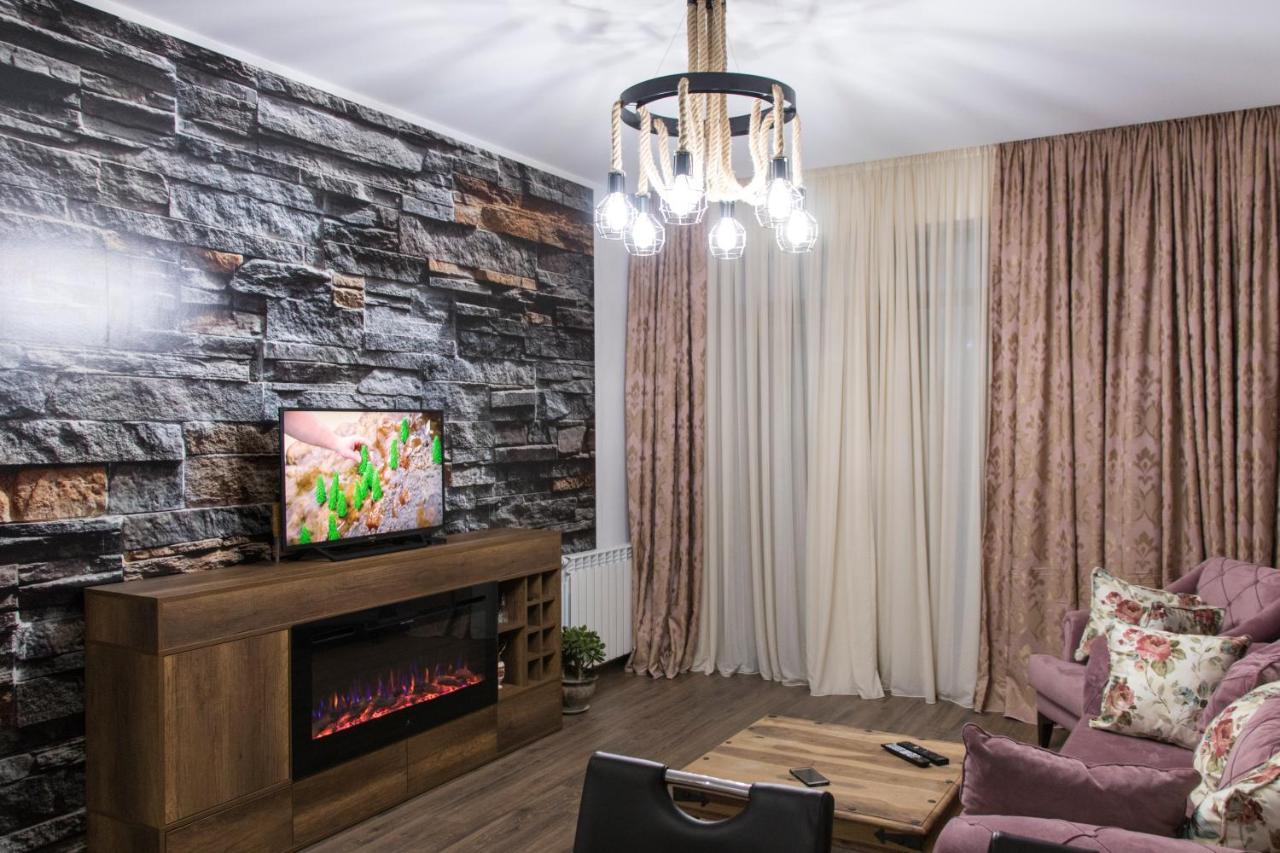 7Th Heaven Apartment In Central Тбилиси Экстерьер фото