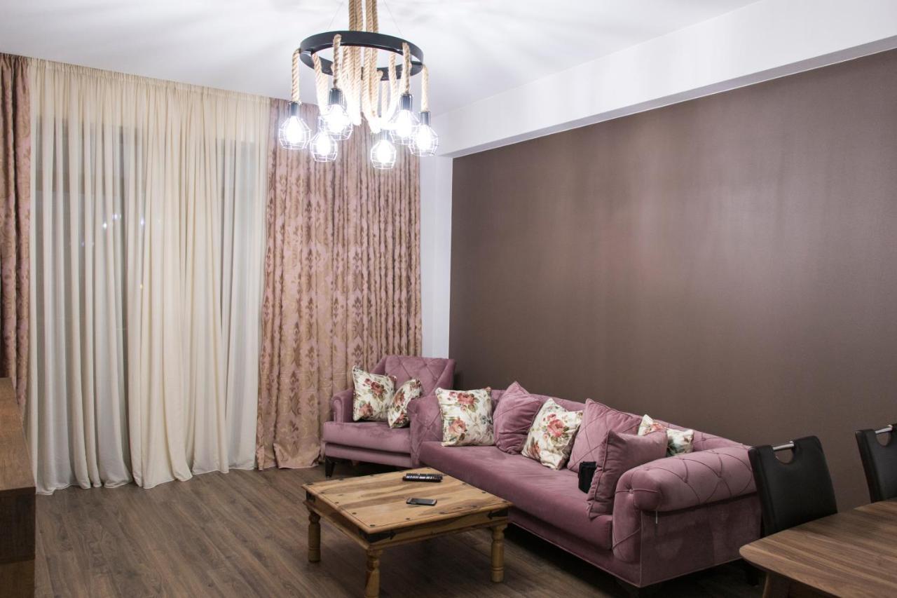7Th Heaven Apartment In Central Тбилиси Экстерьер фото